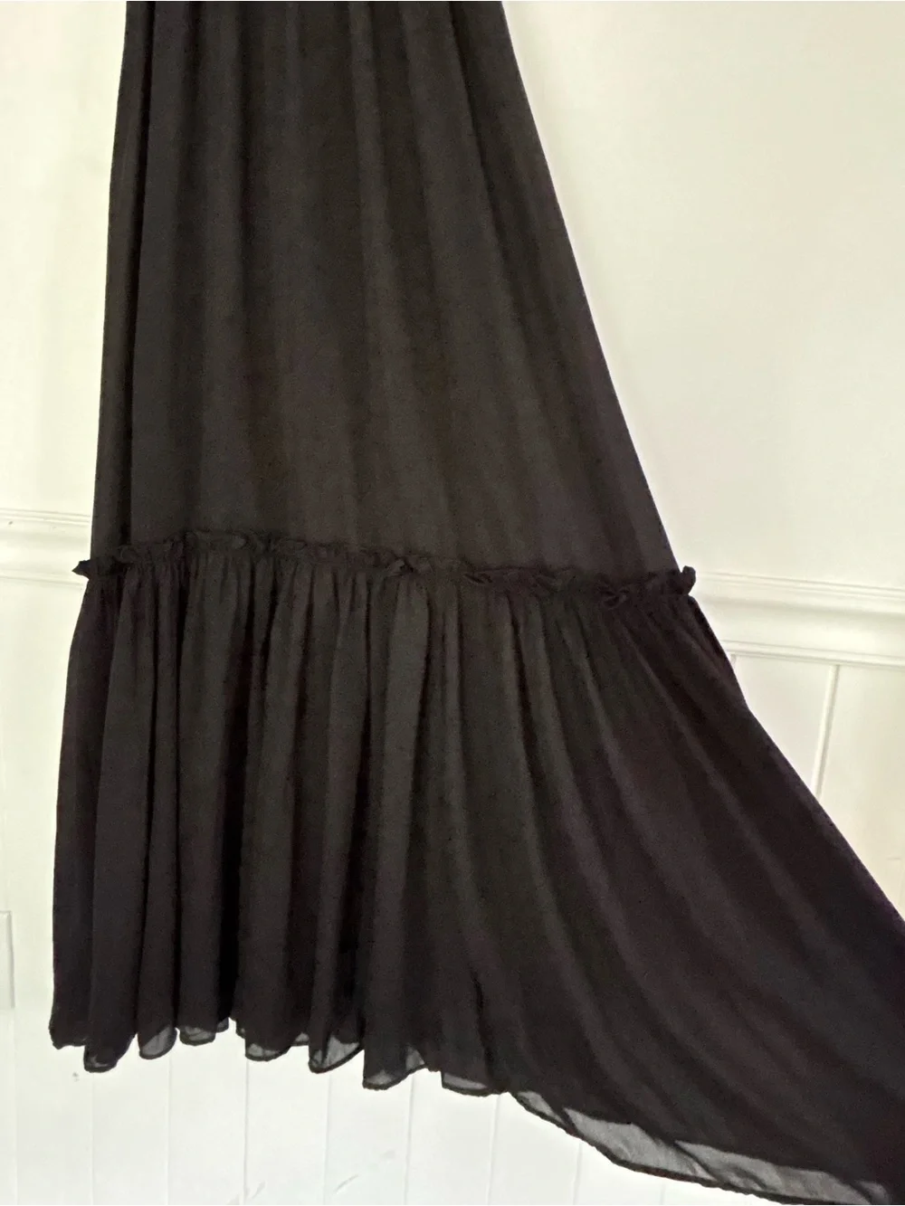 Abercrombie & Fitch Floaty Femme Black Vneck Double strap Tiered Dress Small N59